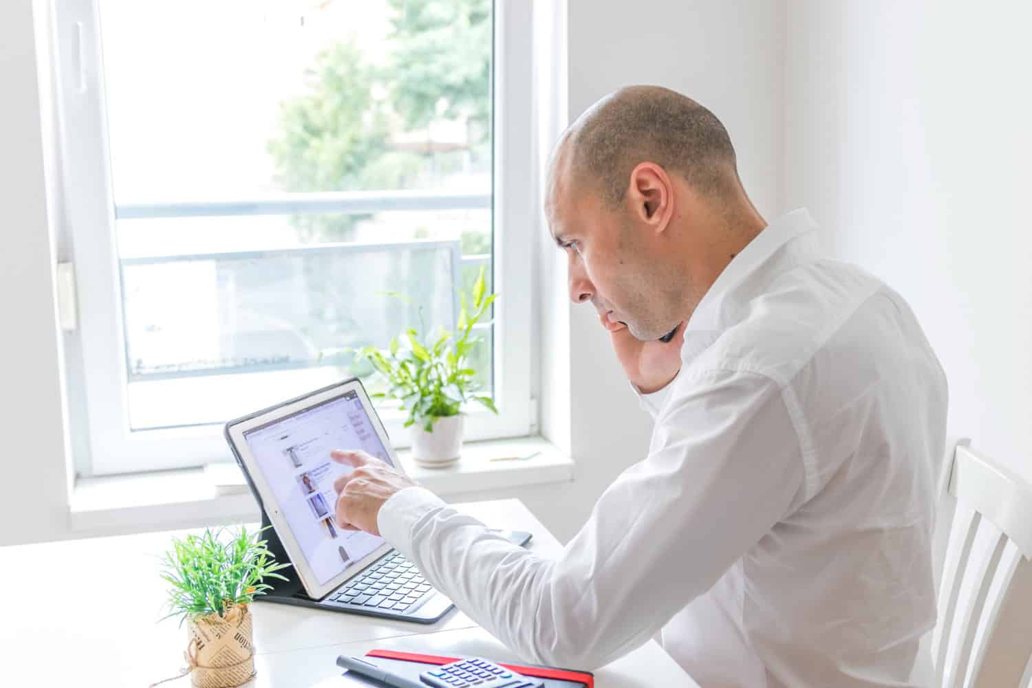 How-Digital-Marketing-Reduce-Patient-Acquisition-Costs-Clinics